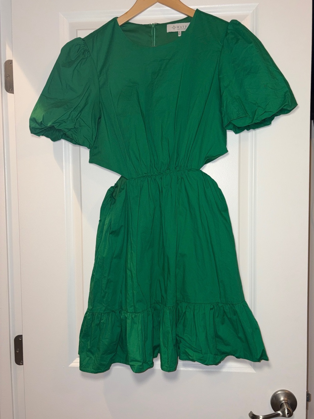 Wayf | Kelly Green Puff-Sleeve Cutout Mini Dress